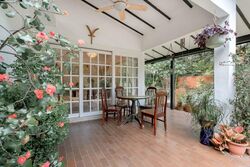 Coronation Road (D10), Detached #576933701